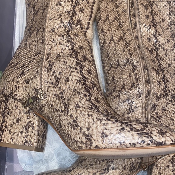 High knee boots - Picture 2 of 7